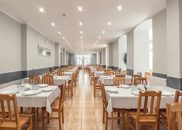 Sanatorium Uzdrowiskowe Chemik * Duszniki Zdroj